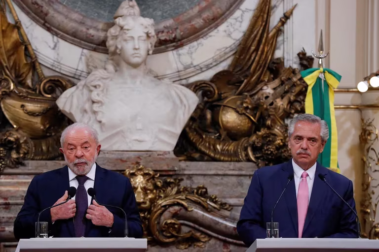 Lula aseguró que la moneda común es “algo que va a suceder” y habló de financiamiento de Brasil al gasoducto argentino