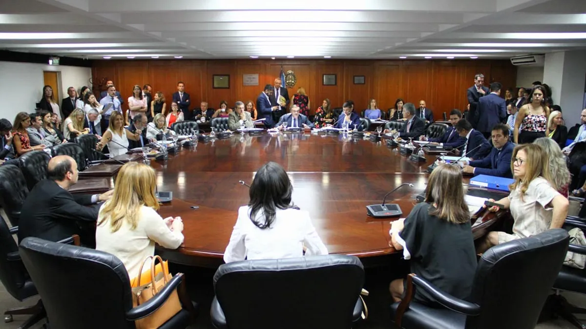 Consejo de la Magistratura: juran 11 nuevos integrantes y quedan a la espera los representantes legislativos