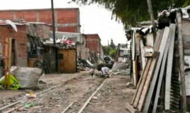 La pobreza aumentó y afecta al 39,2? la población, según el INDEC