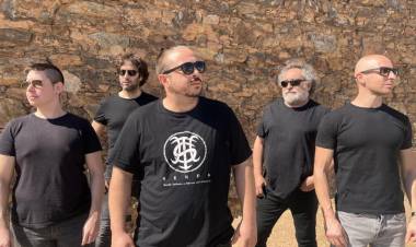 SENDA: es la banda que rinde tributo a Héroes del Silencio desde Badajoz (Extremadura) España, a la Argentina.