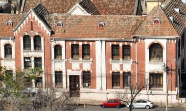 Feroz pelea entre internas de la cárcel de mujeres