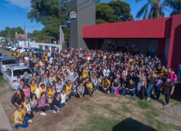 8M: El gremio municipal de ASOEM decretó un paro de trabajadoras