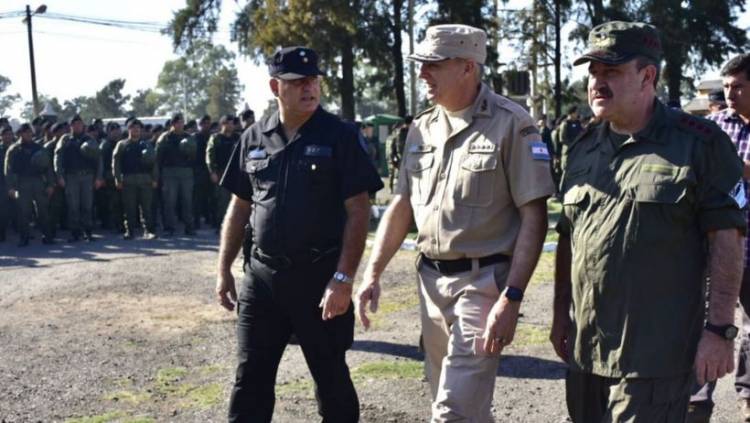 Gendarmería ingresó a Empalme Graneros y recorre el barrio donde mataron a Maxi