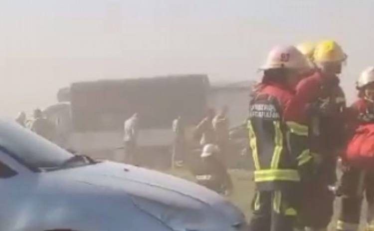 Tormenta de viento:  Al menos un muerto y decenas de heridos tras impactante choque múltiple en autopista Rosario-Córdoba