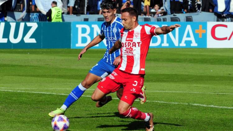 Unión busca sumar puntos ante Godoy Cruz, para aliviar su situación con el descenso.