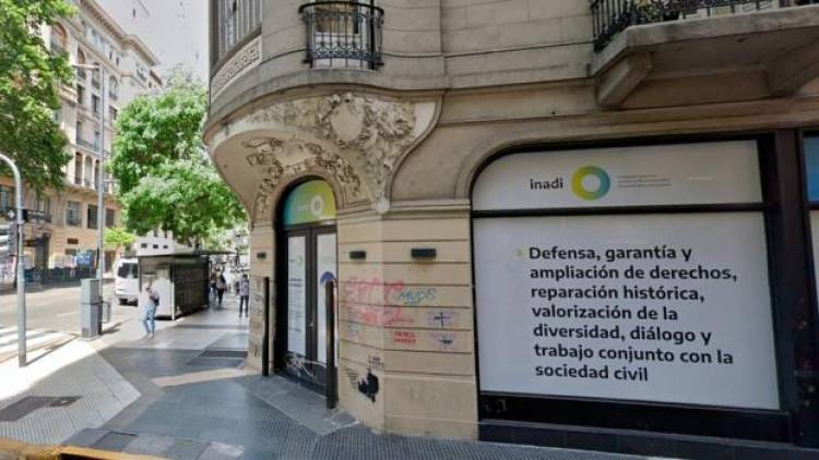 El gobierno nacional confirmó que cerrará el Instituto contra la Discriminación, la Xenofobia y el Racismo (Inadi)